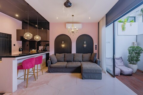 리미널 팰리스 빌라 3 바이 베터플레이스