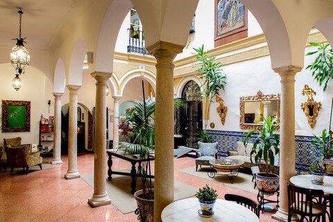 호텔 아바니코 카사 팔라시오