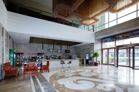 Qingdao Hailan Hotel (Chengyang Agricultural University Subway Station)