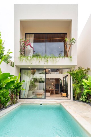 세린 빌라 빈긴 바이 블랙샌드