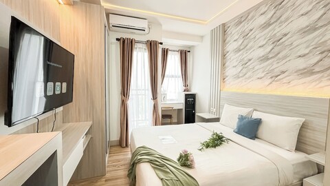 현대적인 스튜디오, 트랜스파크 치부부르 아파트먼트