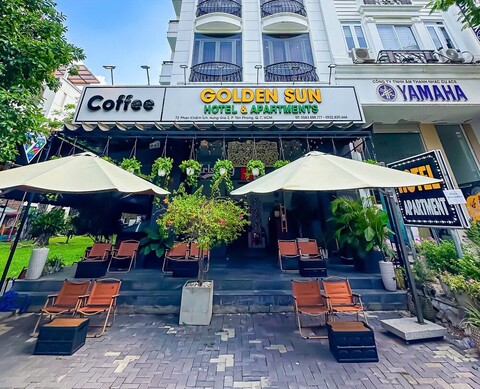 골든 선 호텔 아파트