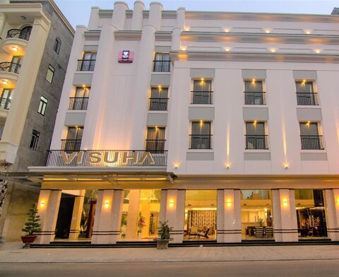 VISUHA HOTEL