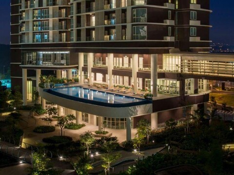 Somerset Harbour View Suites Near Legoland