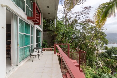 로드리고 데 프레이타스 라군을 내려다보는 집 VR2