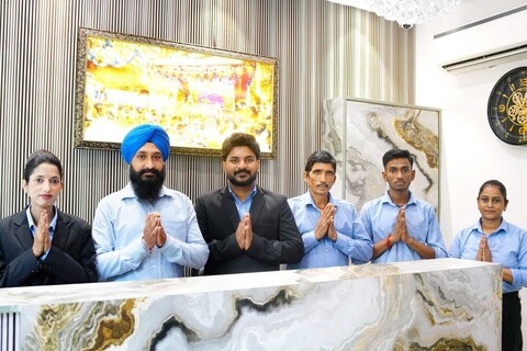 호텔 디바인 스테이