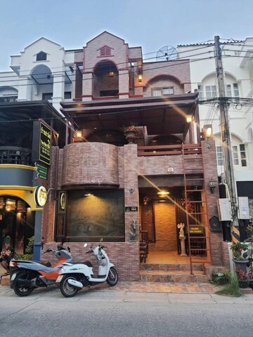 Three Palms House Bangsaen