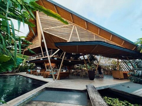 라마리 시아르가오