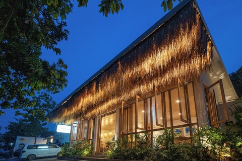 라쿠부미 파빌리온