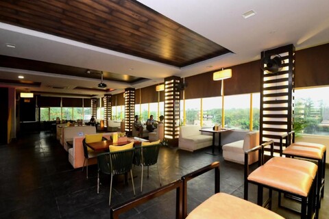 Hotel Avana by Tia Hotels