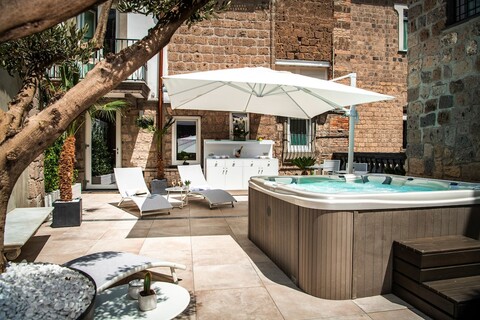 안티카 디모라 마지