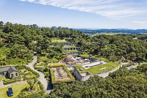 라드라비 아트 앤 리조트