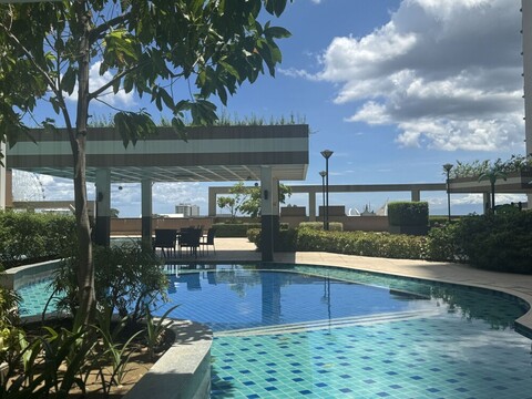 레비 앤 문스 칠, 아름다운 전망 있음