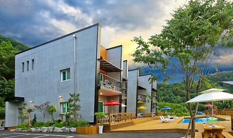 포천 엔폴드펜션