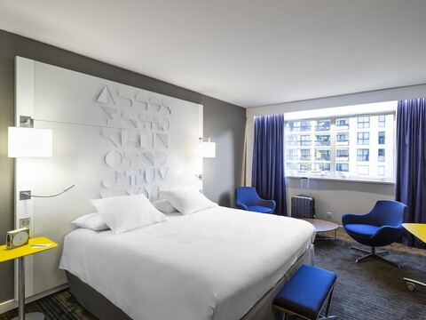 머큐어 렌 상트르 파를망