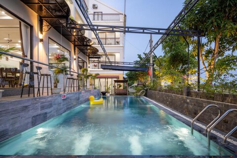 1 스톱 비비 언 방 비치 호이 안 호텔