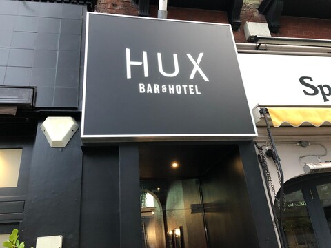 Hux Hotel