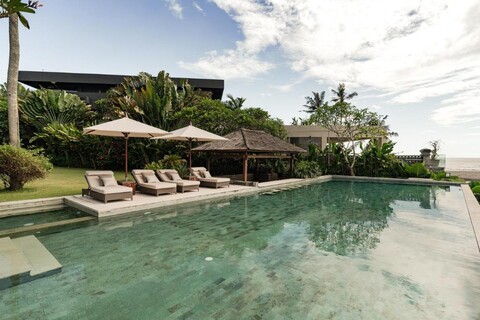 OMEKAI 체마기 바이 나쿨라