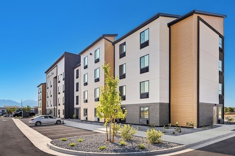 리브어웨이 스위트 시애틀-렌턴