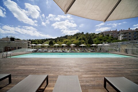 오르타코이 아파트