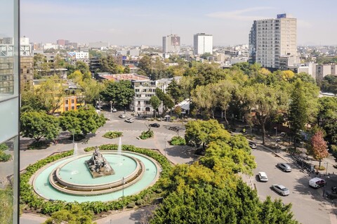 포멘토 바이 윈우드 하우스