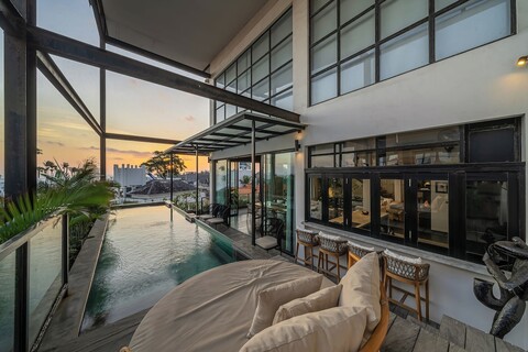 펜트하우스 선셋 씨브리즈