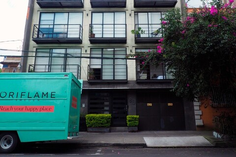 테라사 데 푸시킨 바이 더 로컬 웨이