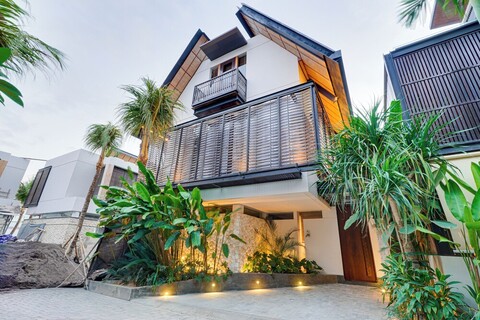 빌라 파시시 12, 창구 바이 나베