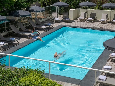 이비스 스타일스 니스 아에로포트 아레나스