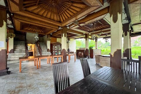 레드도어즈 앳 가든 술리 빌라 펠리아탄 우붓