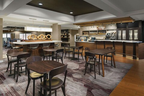 코트야드 바이 메리어트 시카고 블루밍데일