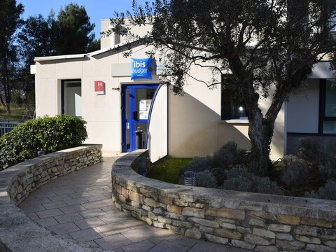 이비스 버젯 마르세유 에스트 포르트 데오방