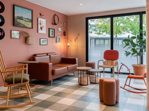 이비스 버짓 마른 라 발레 발 데유럽