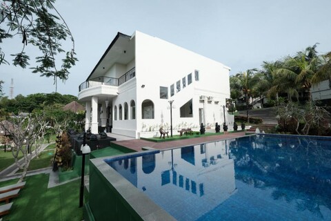 플라밍고 아킬라