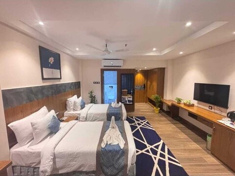 피풀 파드마자 비치 인