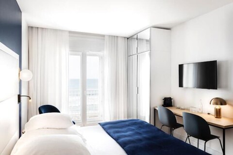 호텔 르 윈저 그란데 플라즈 비아리츠