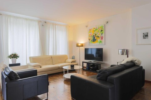 하우스 위드 가든 4베드룸/10P 파리 근처