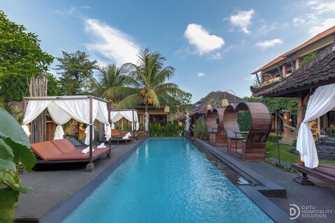 폰독 쿠투 게스트하우스