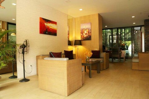 더 피베리 호텔