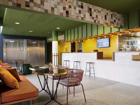 이비스 스타일스 베르사유 생 캉탕 앙 이블린