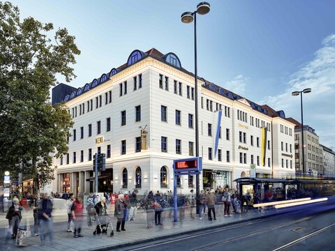 25아우어스 호텔 더 로열 바바리안