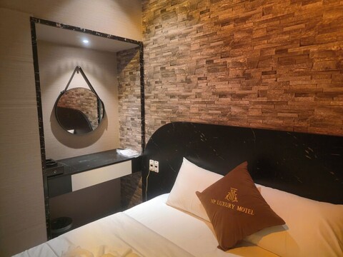 NP 모텔 BD 바이 베이 럭셔리