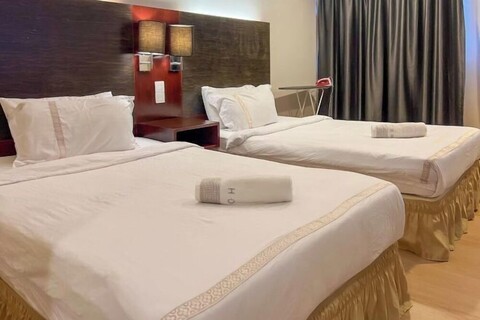 Royal Crown Scsp 990 KK CBD near Imago