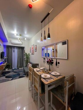 Shore3 Residences Tower2 Staycation