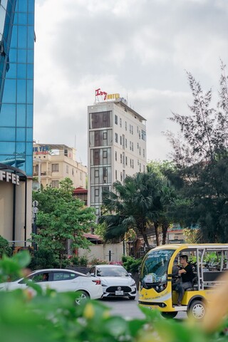 아이비 호텔 - 하롱