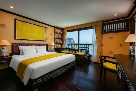 Nostalgia Halong Cruise