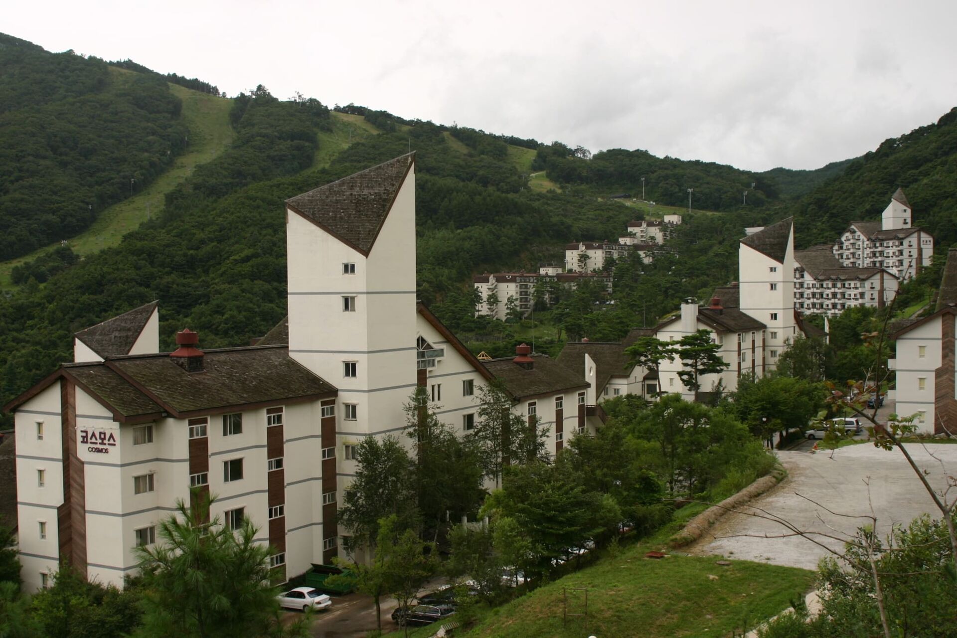 무주 덕유산 리조트 외관