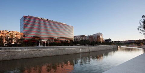 NH 마드리드 리베라 델 만사나레스