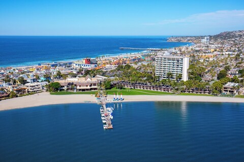 캐터머랜 리조트 앤드 스파