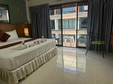 Flowernight Guesthouse